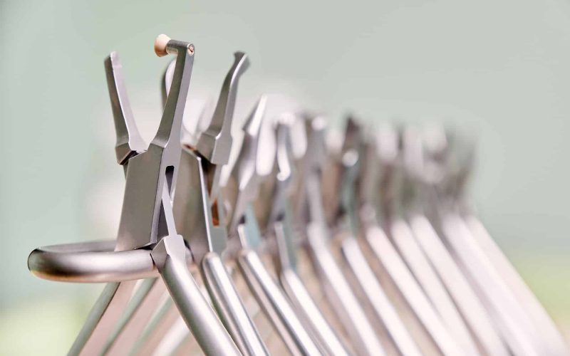 essential-orthodontic-pliers-guide-01